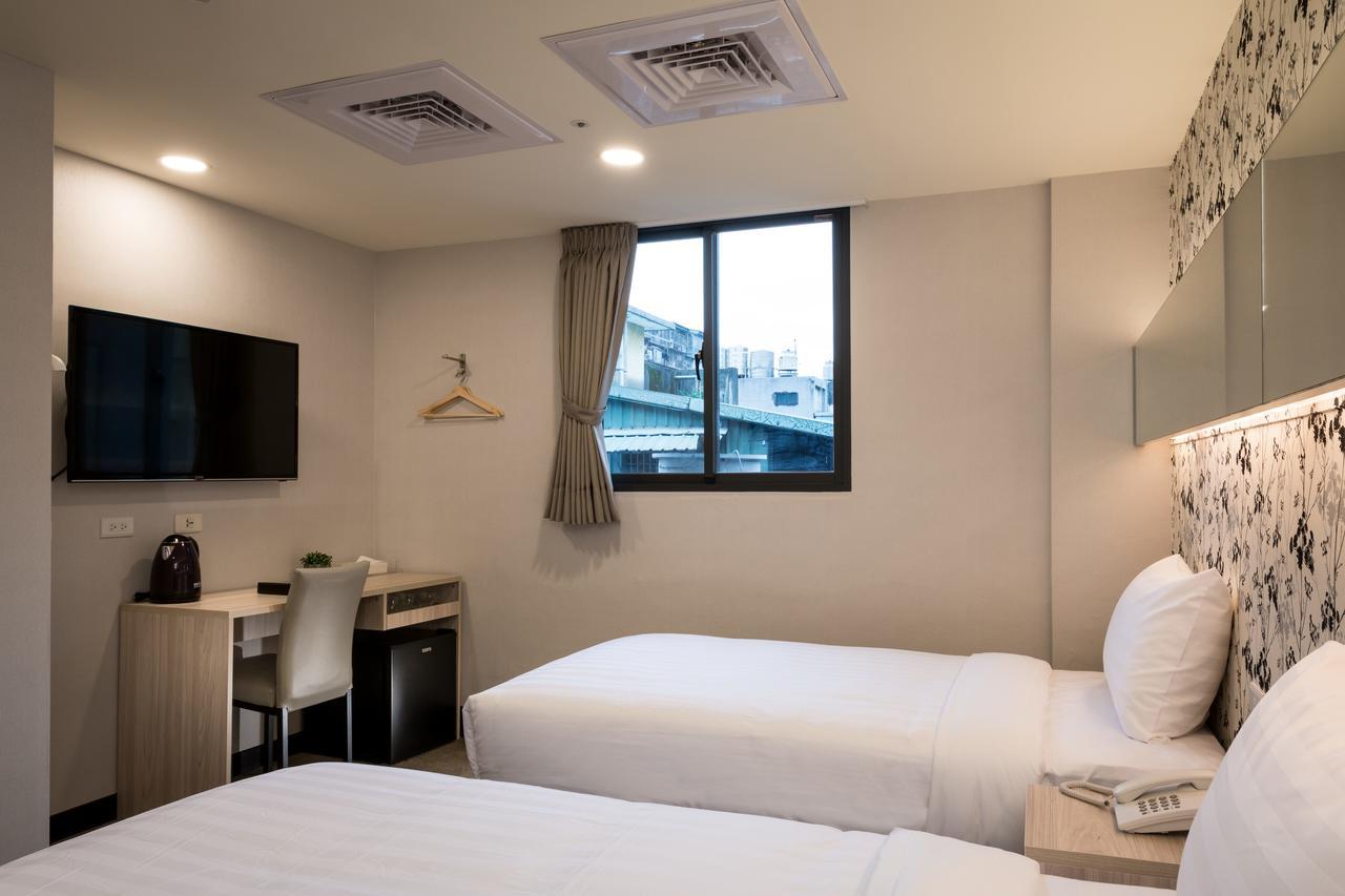 Urhome Hotel Taipei Luaran gambar
