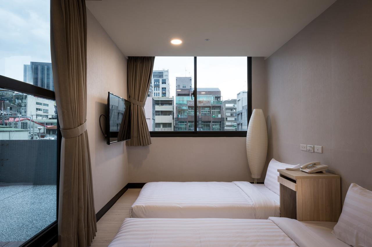 Urhome Hotel Taipei Luaran gambar