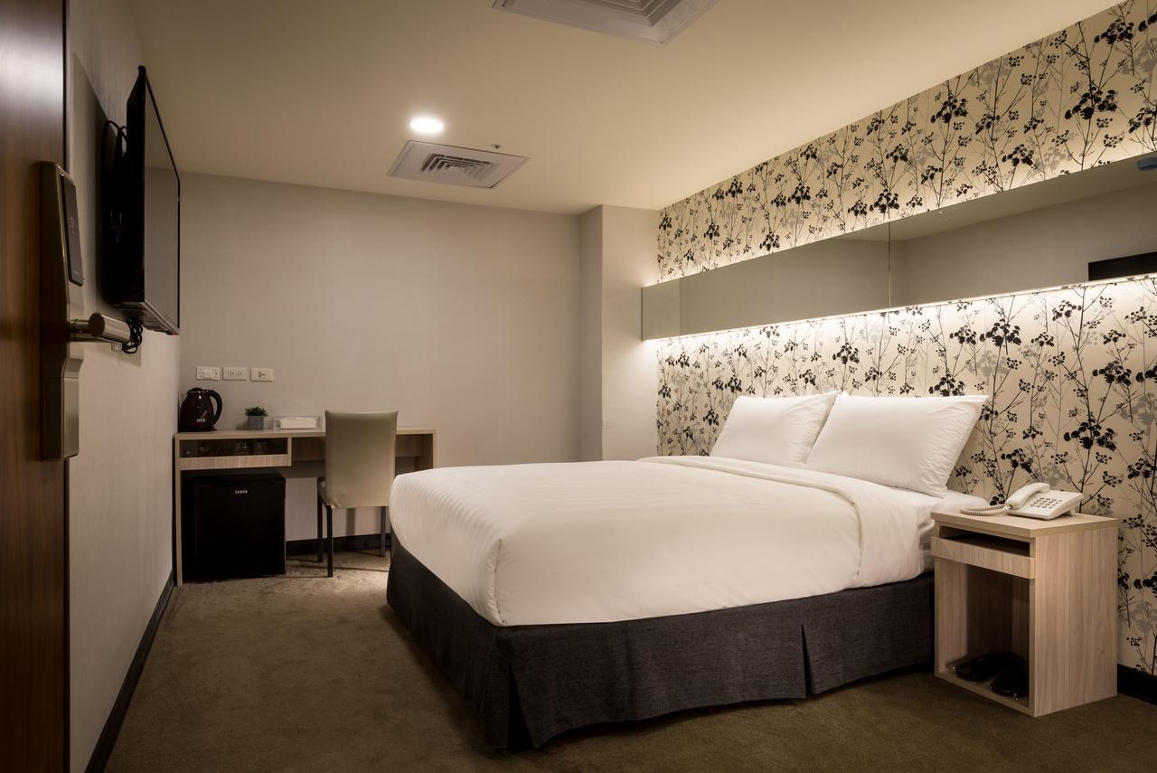 Urhome Hotel Taipei Luaran gambar