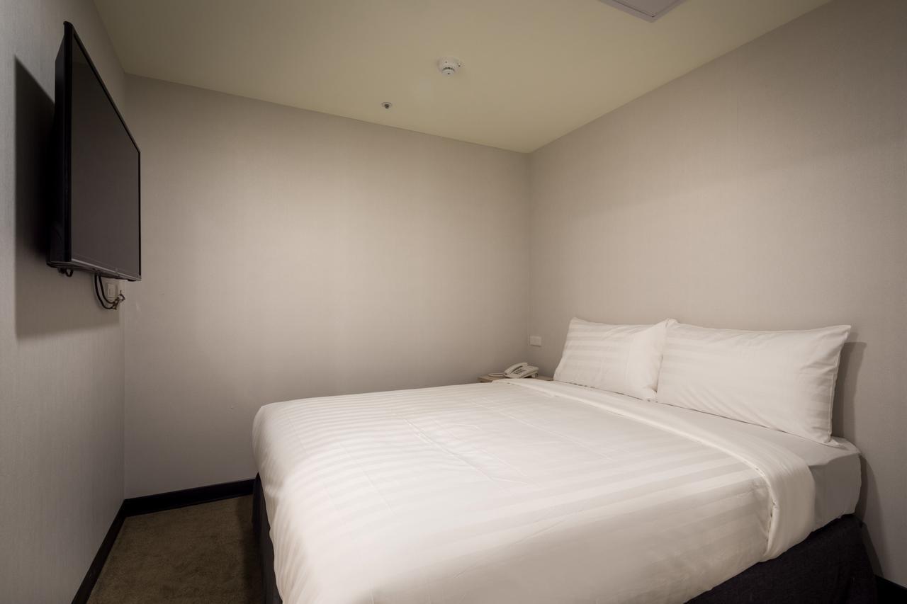 Urhome Hotel Taipei Luaran gambar